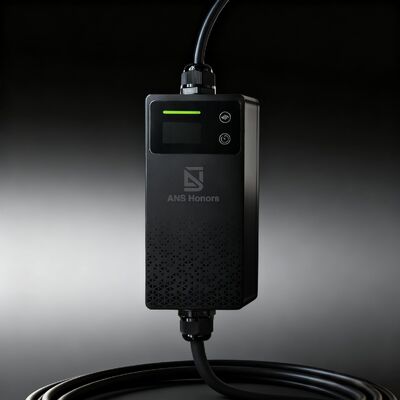 kaufen Energieeffizientes tragbares EV-Ladegerät mit geringer Standby-Leistung und verstellbarem Strom on-line-Fertigung