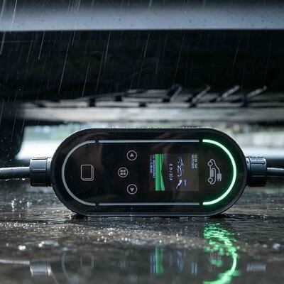 kaufen Hochleistungs-7,36kW 32A Smart-EV-Ladegerät mit WLAN/Bluetooth und LCD-Display on-line-Fertigung