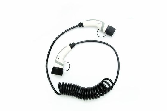 kaufen IEC 62196-2 Norm 32A Nennstrom Typ 2 bis Typ 2 Spiralkabel zum Laden von Elektrofahrzeugen on-line-Fertigung